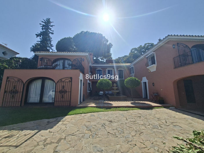 Image No.34-Villa de 5 chambres à vendre à Nueva Andalucia