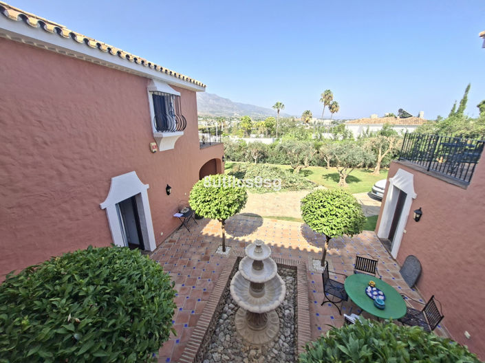 Image No.8-5 Bed Villa for sale