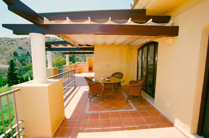 Image No.10-3 Bed Apartment for sale