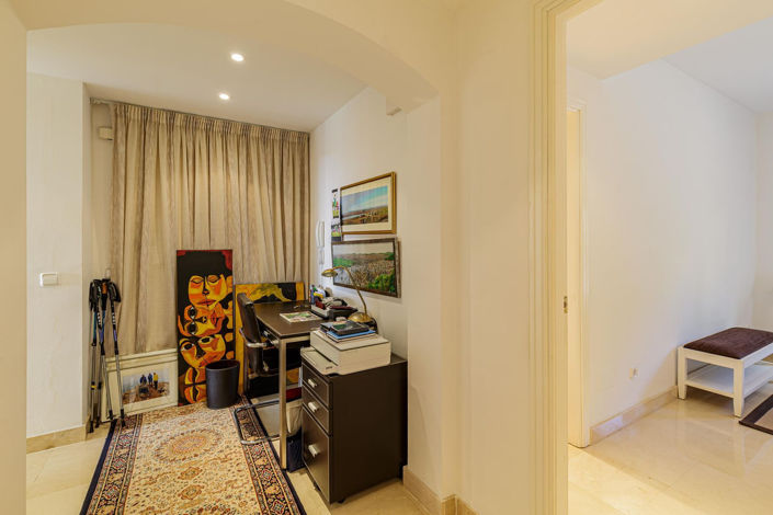 Image No.11-3 Bed Apartment for sale