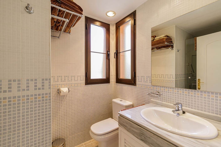 Image No.15-3 Bed Apartment for sale