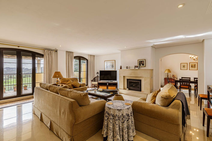 Image No.3-3 Bed Apartment for sale