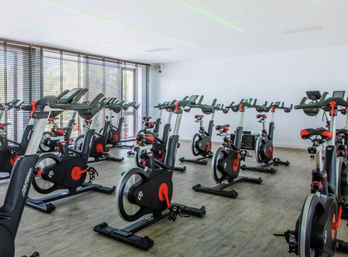 Image No.20-3 Bed Apartment for sale