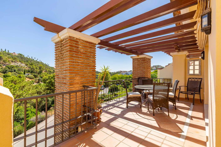 Image No.3-3 Bed Apartment for sale