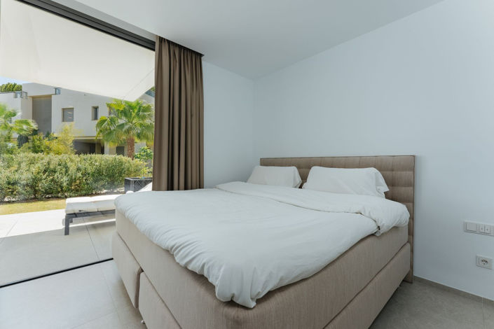 Image No.20-2 Bed Apartment for sale