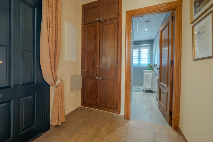 Image No.11-5 Bed Villa for sale