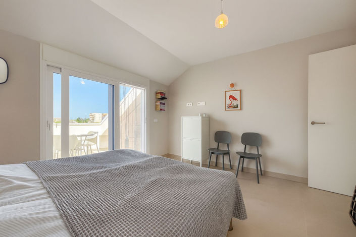 Image No.23-2 Bed Apartment for sale