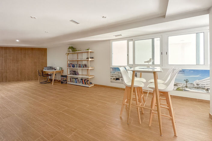 Image No.38-2 Bed Apartment for sale