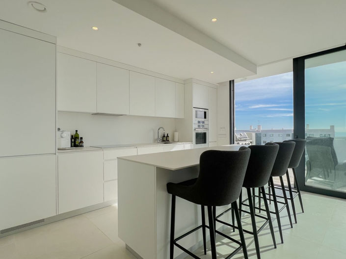 Image No.13-3 Bed Apartment for sale