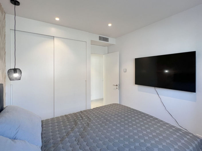 Image No.24-3 Bed Apartment for sale