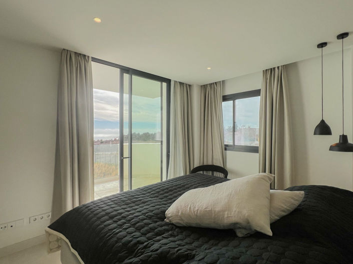 Image No.33-3 Bed Apartment for sale