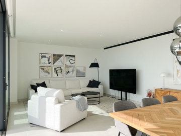 8-e64a9055bba3e77ac8aca3b893cdf826