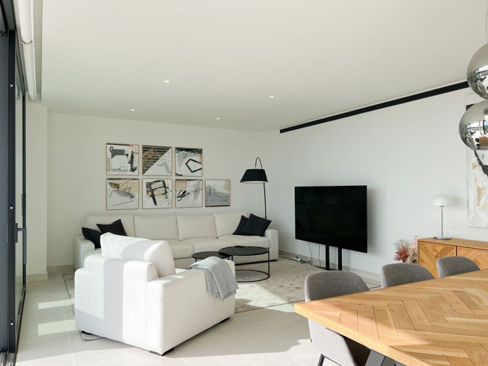 Image No.8-3 Bed Apartment for sale