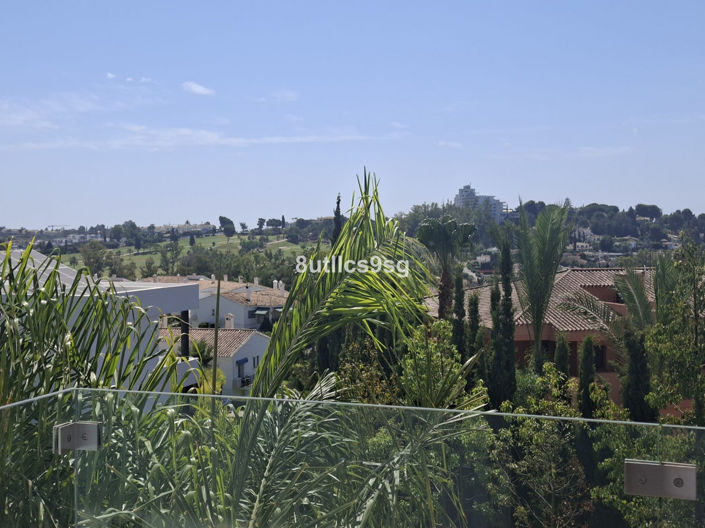 Image No.17-6 Bed Villa for sale
