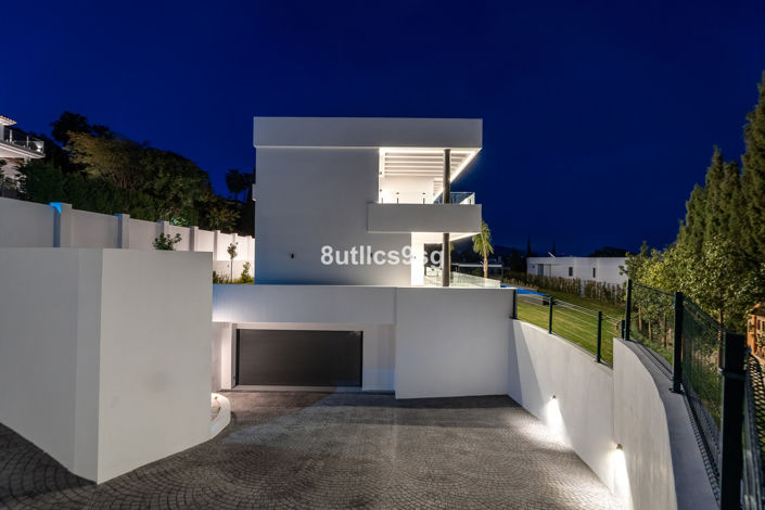 Image No.27-6 Bed Villa for sale