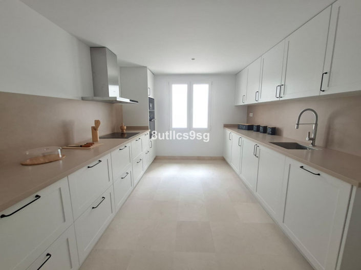 Image No.16-2 Bed Apartment for sale