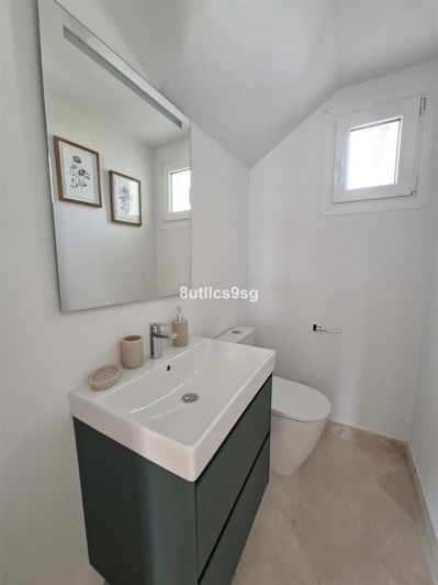 Image No.18-2 Bed Apartment for sale