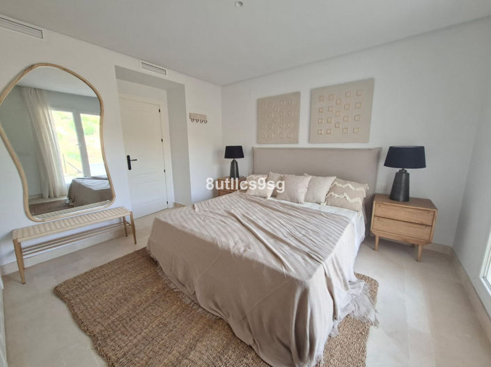 Image No.25-2 Bed Apartment for sale