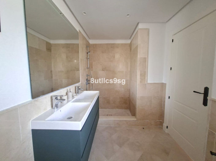 Image No.28-2 Bed Apartment for sale