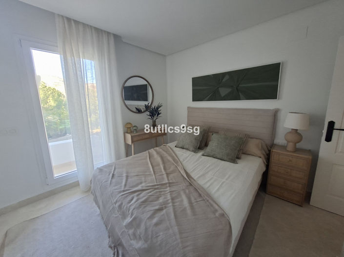 Image No.30-2 Bed Apartment for sale