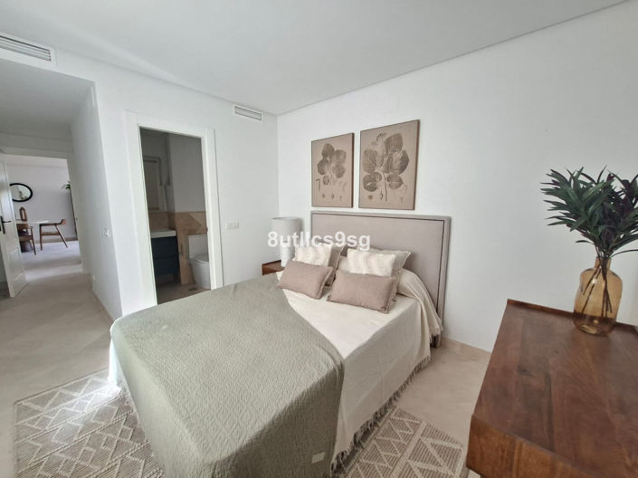 Image No.30-2 Bed Apartment for sale