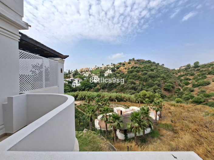 Image No.38-2 Bed Apartment for sale