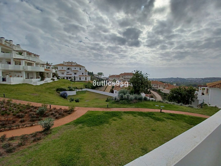 Image No.45-2 Bed Apartment for sale