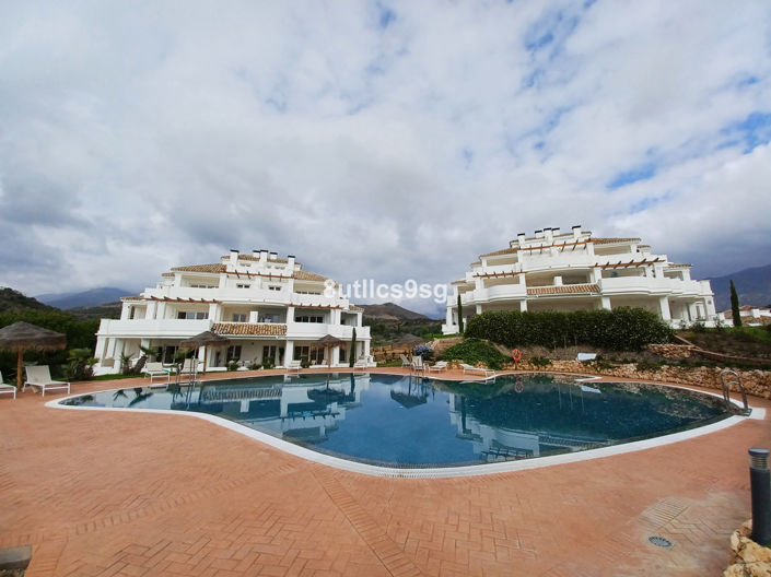 Image No.48-2 Bed Apartment for sale