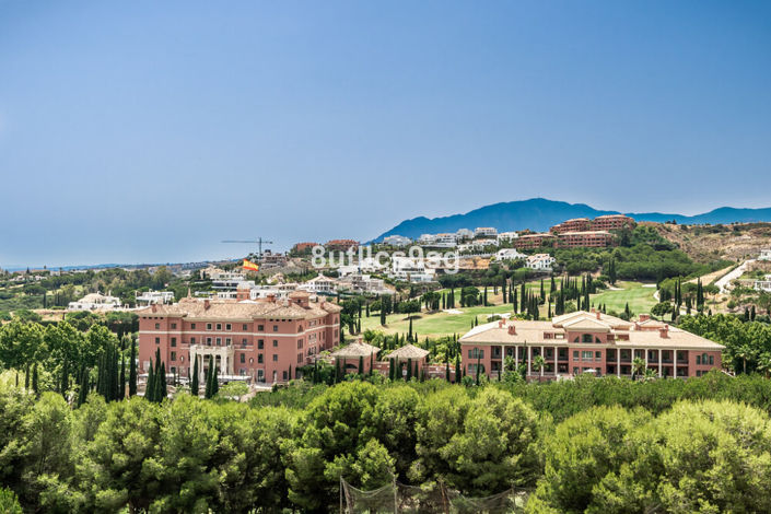 Image No.10-4 Bed Villa for sale