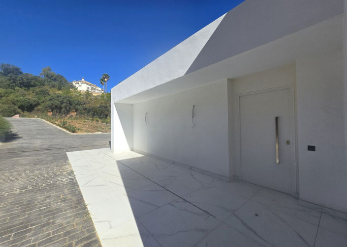 Image No.17-4 Bed Villa for sale