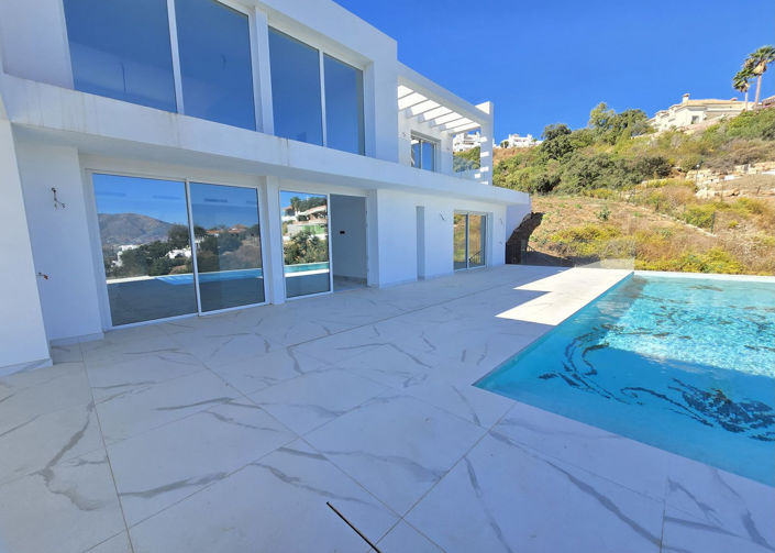 Image No.22-4 Bed Villa for sale