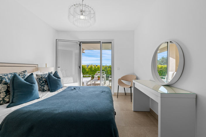 Image No.5-2 Bed Apartment for sale