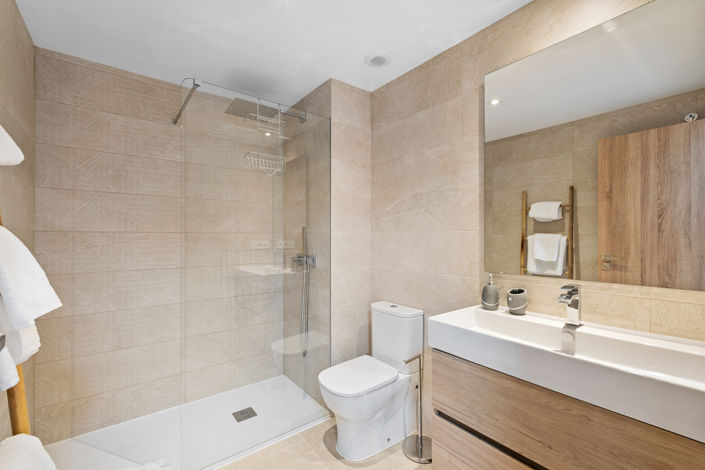 Image No.6-2 Bed Apartment for sale