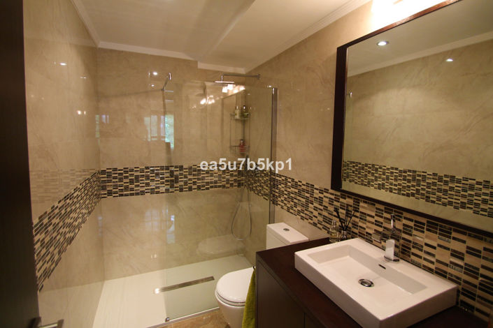 Image No.14-3 Bed Apartment for sale