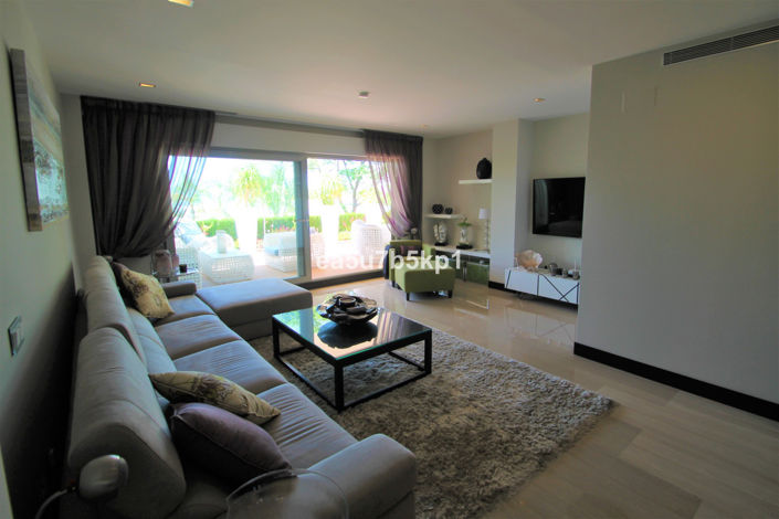 Image No.3-3 Bed Apartment for sale