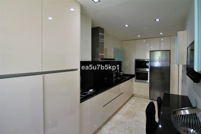 4-c23c0f86247804fa50226aecd8b0b2c8