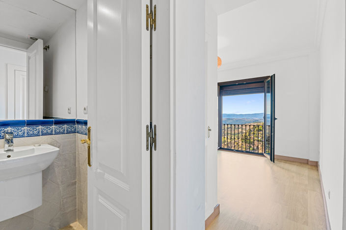 Image No.23-Maison de ville de 3 chambres à vendre à Casares