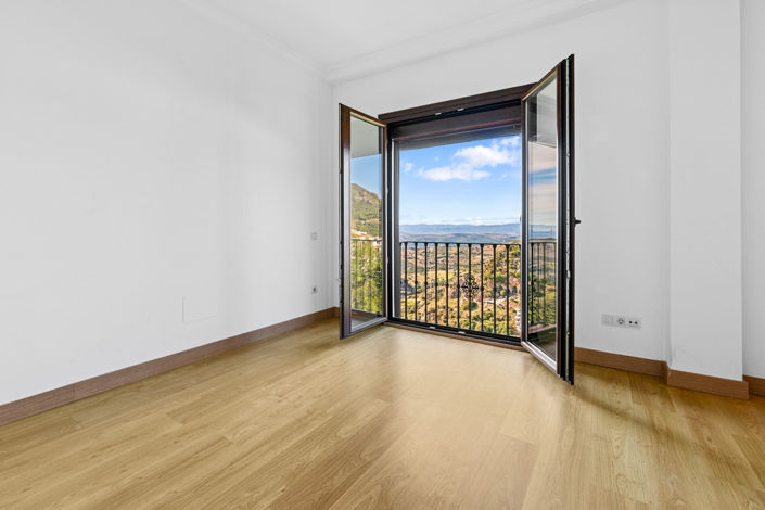 Image No.26-Maison de ville de 3 chambres à vendre à Casares