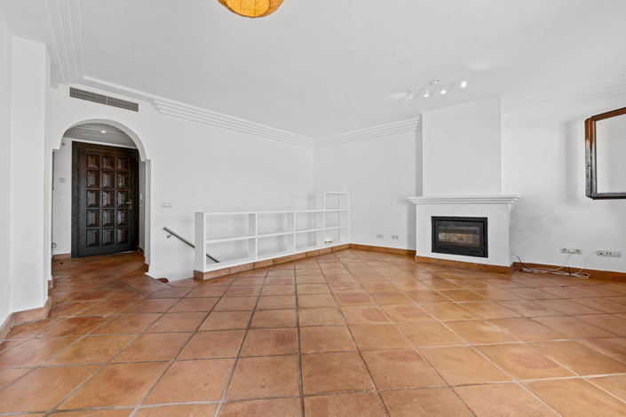 Image No.4-3 Bed Townhouse for sale