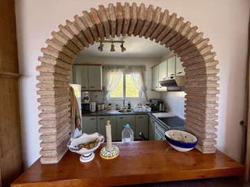 8-e64a9055bba3e77ac8aca3b893cdf826