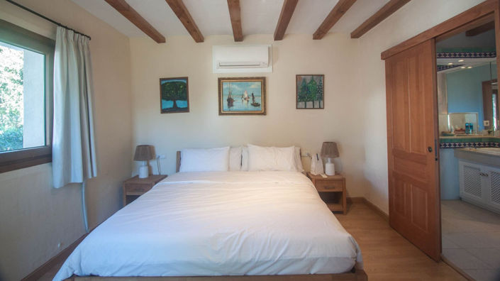 Image No.40-5 Bed Finca for sale