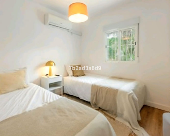 Image No.18-3 Bed Villa for sale