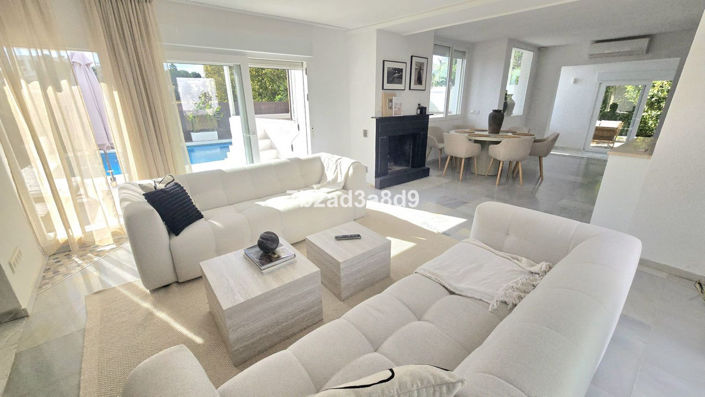 Image No.4-3 Bed Villa for sale