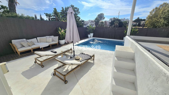 Image No.8-3 Bed Villa for sale