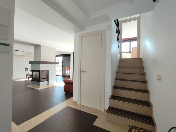 Image No.2-Appartement de 4 chambres à vendre à Estepona