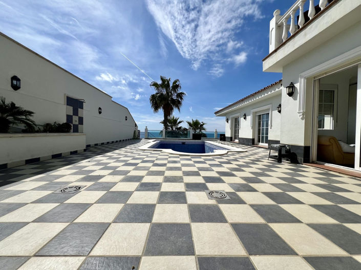 Image No.14-5 Bed Villa for sale