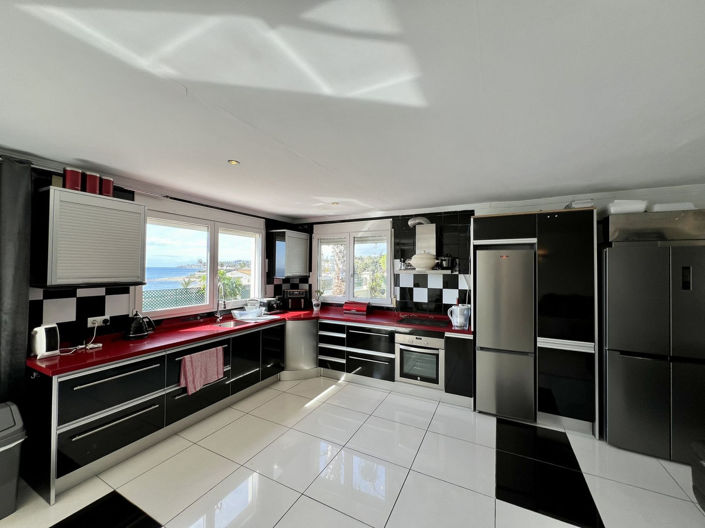 Image No.26-5 Bed Villa for sale