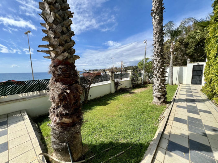 Image No.32-5 Bed Villa for sale