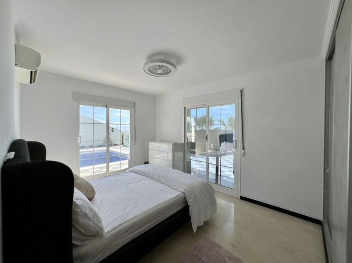 Image No.33-5 Bed Villa for sale