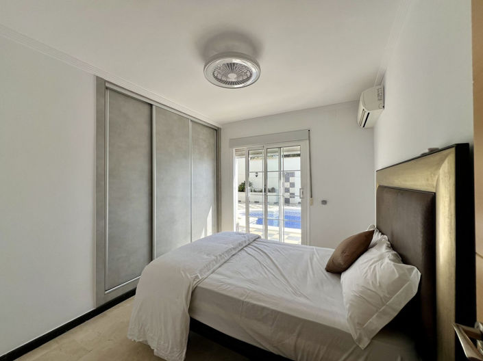 Image No.36-5 Bed Villa for sale